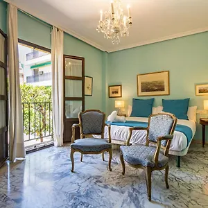 https://alfalfa-mansion-suite.es-andalucia.com